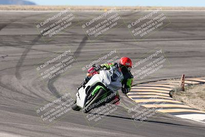 media/Jan-15-2026-Racers Edge (Thu) [[dfebeb70ab]]/3-B Group/Session 2 (Bowl Exit)/